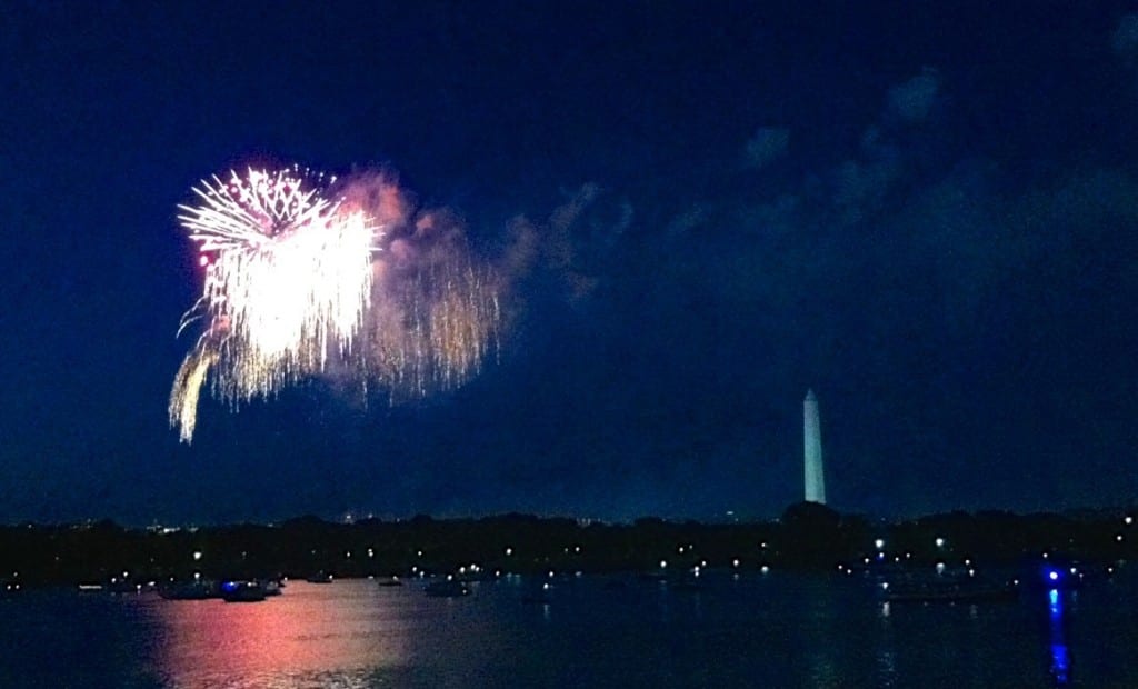 DC Fireworks 2014b 1024x620 - Independence Day Fireworks From Washington, D.C.