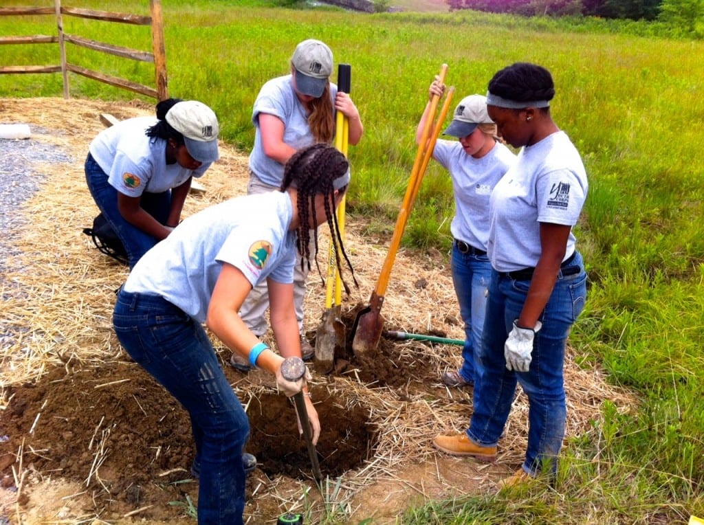 VYCC2b 1024x764 - Virginia Youth Conservation Corps Works and Learns at Hungry Mother State Park