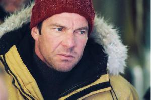 Dennis Quaid as Professor Jack Hall in The Day After Tomorrow 2004 0 300x198 - Dennis-Quaid-as-Professor-Jack-Hall-in-The-Day-After-Tomorrow-2004-0