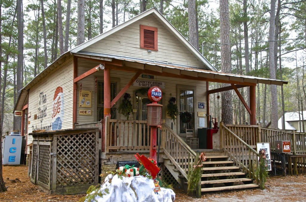 Tannehill store1 1024x678 - Ducks on the Pond at Tannehill State Park