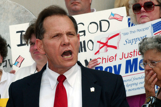 Alabama Bloggers and Lawyers Have Egg All Over Their Faces roy moore - Alabama Bloggers and Lawyers Have Egg All Over Their Faces
