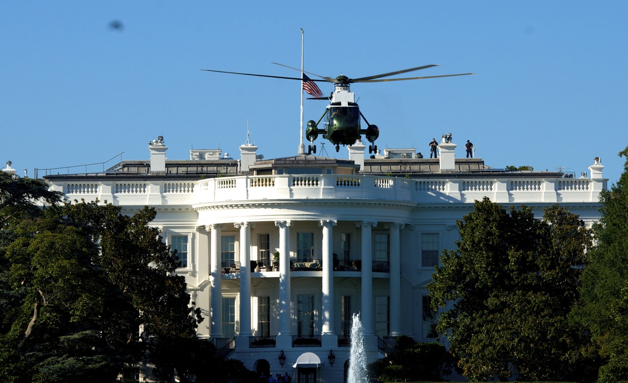 Marine One Drops President at the White House on Fourteenth Anniversary