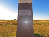 Sitting_Bull_monument1a