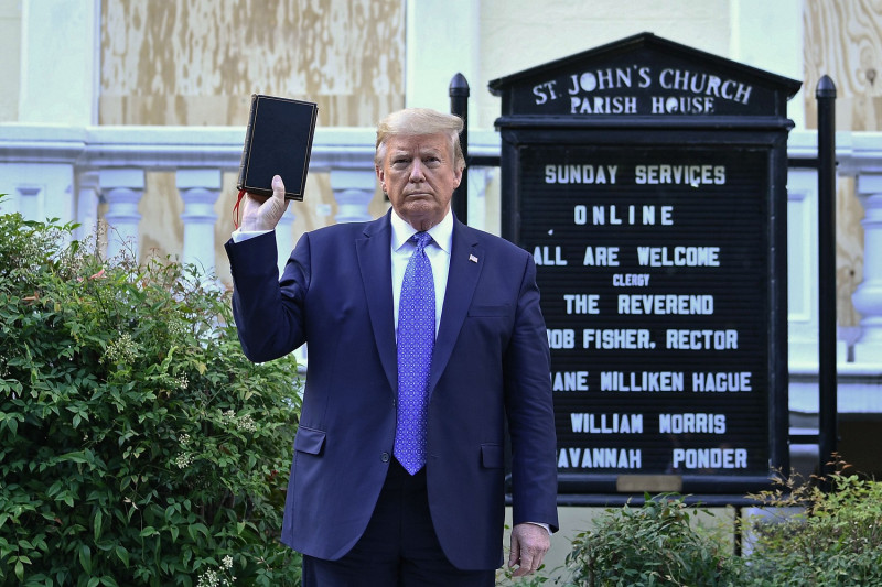 Trump Bible - Not Since Nixon Has a President Been So Isolated and Hated: Trump Has to Go