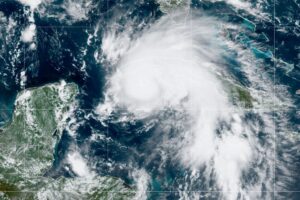 27XP Ida Satellite 1753 jumbo 300x200 - 27XP-Ida-Satellite-1753-jumbo