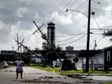 1337255675 784257000e3449d9f6ad65a1adf3e48d14dd8964 s800 c85 160x120 - No More Hurricanes Named Ida: New Orleans Evacuates People in No Power Zones