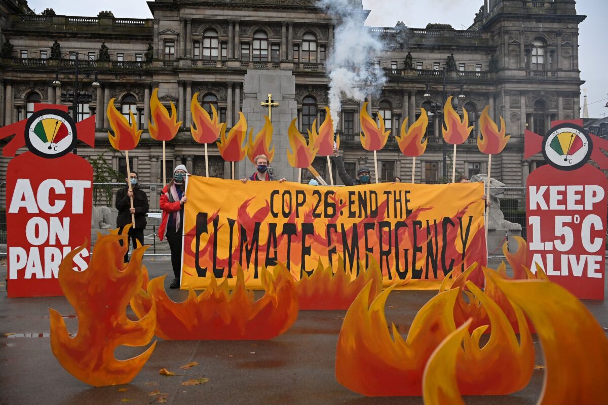 The Future of Democracy and the Planet Are On the Line, and It's a Scary Future merlin 196947564 e2e8b49d 02a0 44db 80f9 d4b7a5e75f1e superJumbo 1200x800 - The Future of Democracy and the Planet Are On the Line, and It's a Scary Future