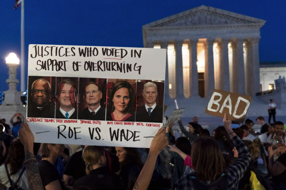 Trump Tried to Manipulate Justice, Senate Passes Gun Bill, Supreme Court Overturns Roe v. Wade NAJ screenshot SupremeCourt protests 1200x796 - Trump Tried to Manipulate Justice, Senate Passes Gun Bill, Supreme Court Overturns Roe v. Wade