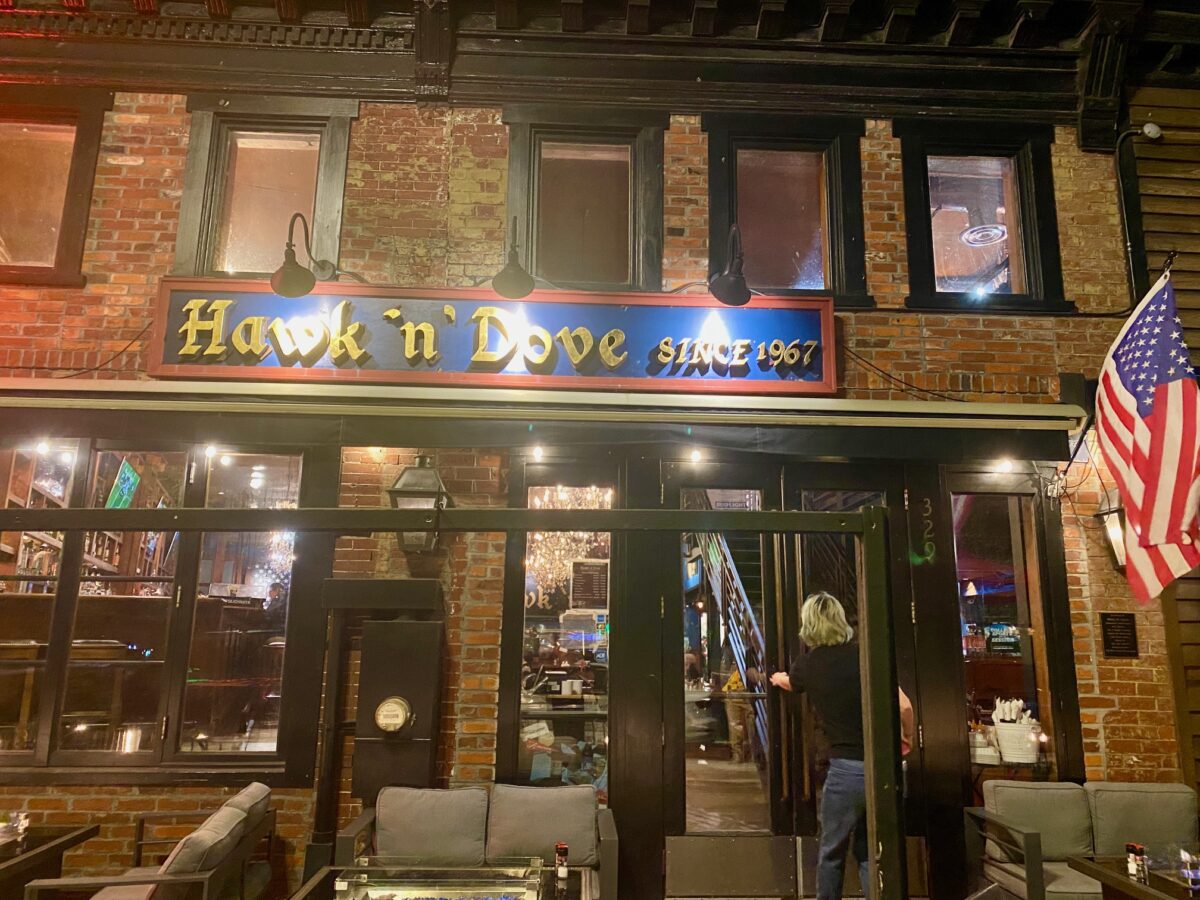 HawknDove outside 1200x900 - Are Washington Bars as Divided as Members of Congress?