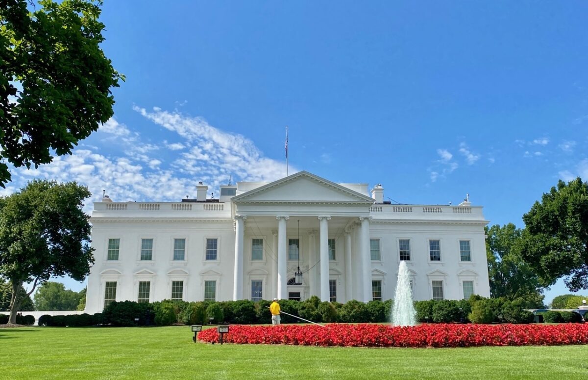 IMG 4904 1200x776 - Interpreting Our Heritage in Words and Pictures