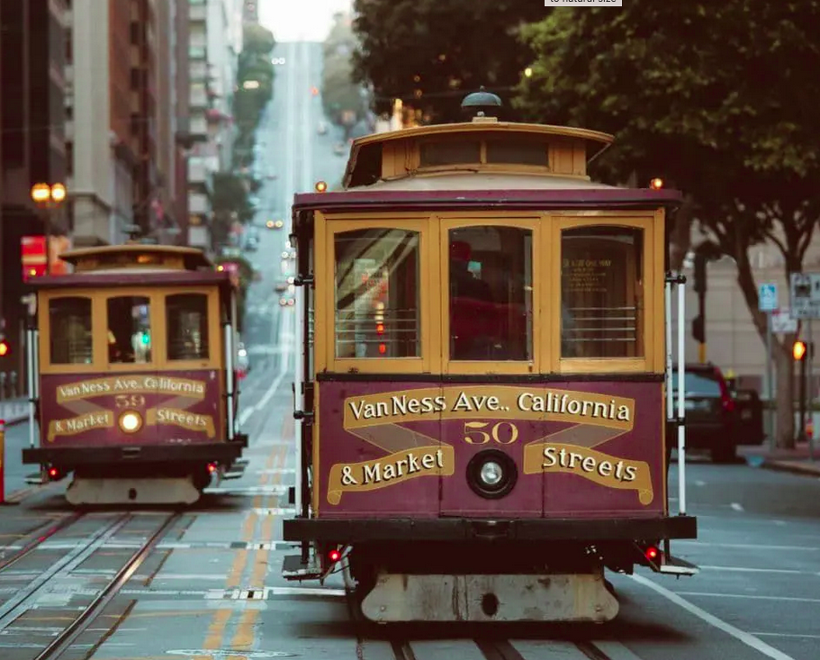 Google's Waymo Taxis Mysteriously Die During Power Blackout SanFranciscoStreetCar - Google's Waymo Taxis Mysteriously Die During Power Blackout